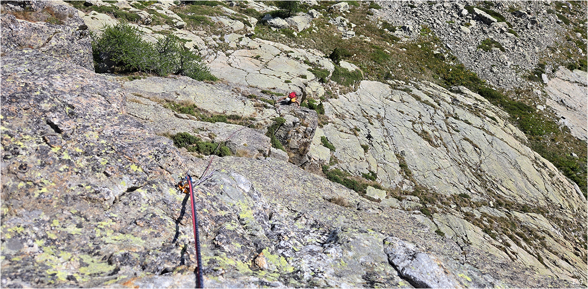 Antecime ENE du Lausfer (2350 m) - Sergente della neve.