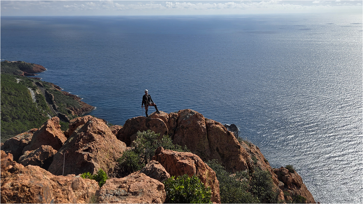 Rocher de Saint-Barthélémy, arête de la Fenêtre.