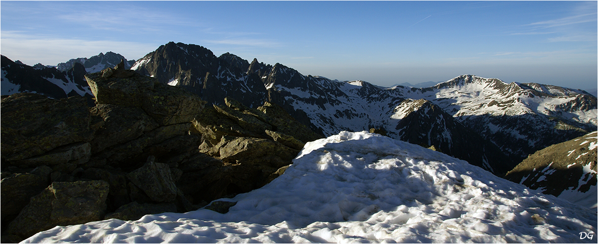 Cime ouest de Fenestre (2662 m) depuis la Madone de Fenestre.