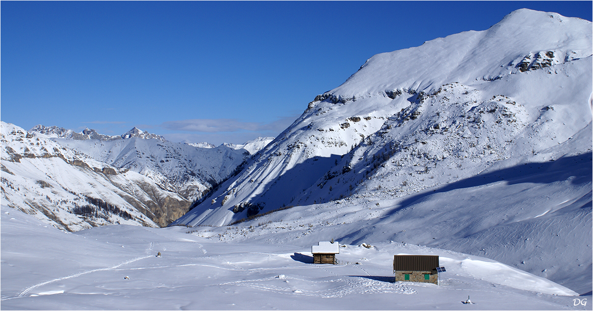 Refuge de Gialorgues (2280 m) - Tinée.