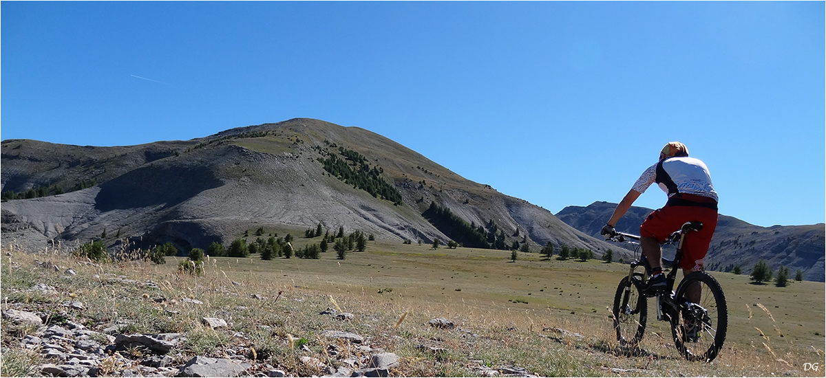 Le Couguyon (2147 m) : en boucle par Orgéas et Villars Heyssier.
