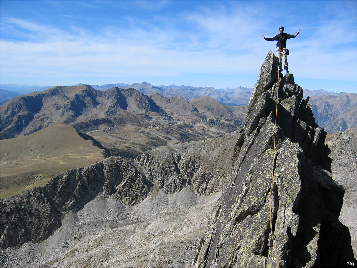 Tête de Claus (2897 m) - sommet sud - éperon ouest.