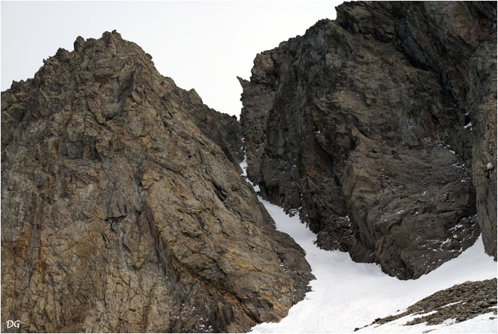 Partie basse du couloir.