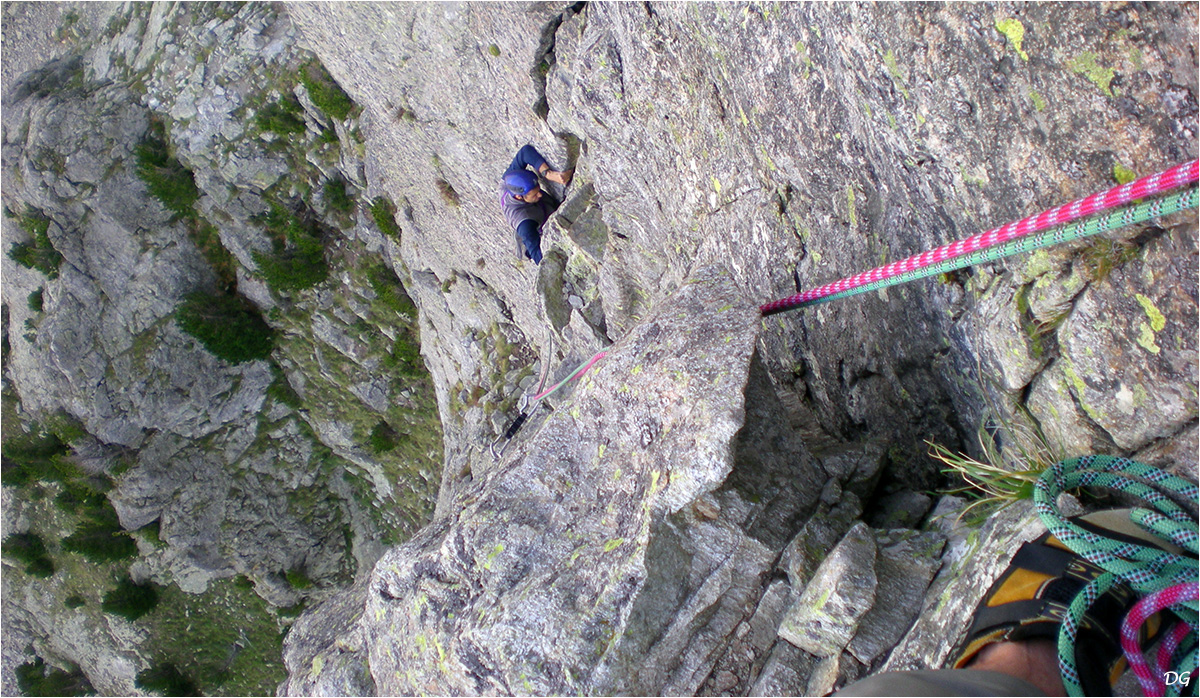 Petit Cayre de la Madone (2413 m) - Éperon nord-ouest.