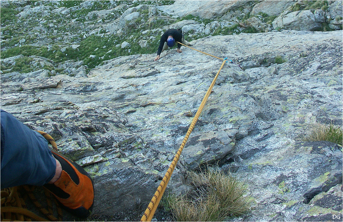 Mont Ponset (2828 m) - contrefort SW - Sacrilège chez les Conformistes.