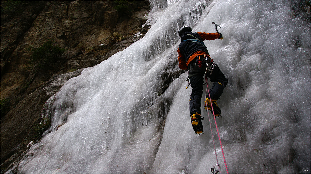 Cascade du Rocher de Mauval - Tinée.