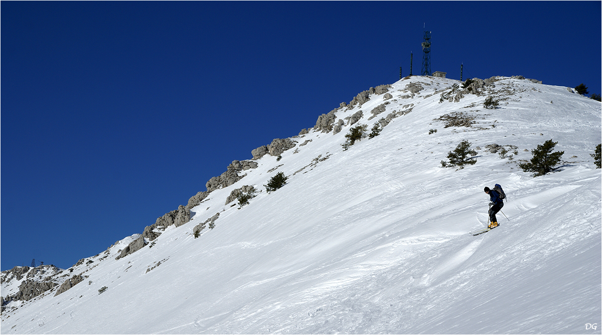 Cime du Cheiron (1778 m) - face sud.
