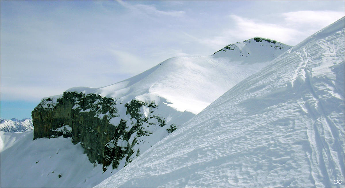 Le sommet du Mounier et sa Barre Nord caractéristique.