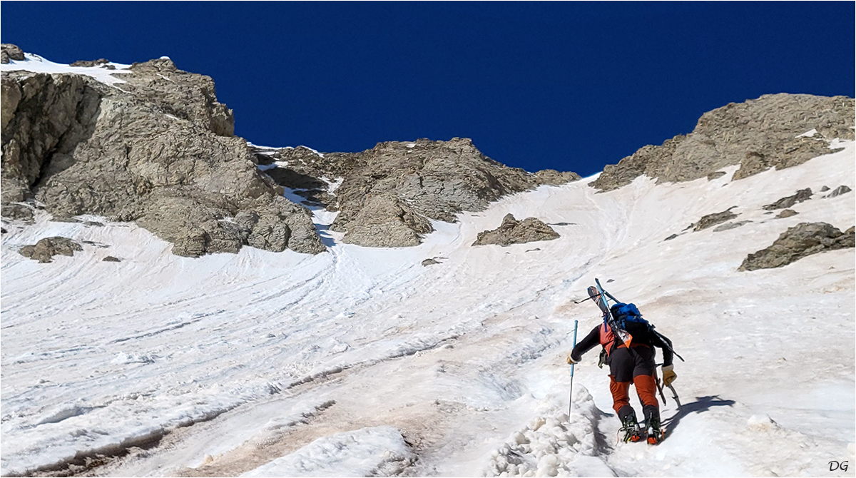 Mont Pelat (3050 m) : couloir nord.