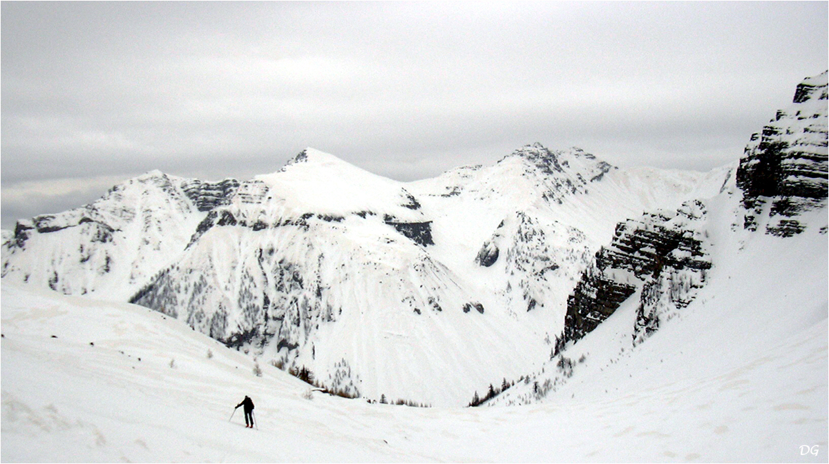 Tête Ronde de Valloar en circuit (2826 m - Haute Tinée)