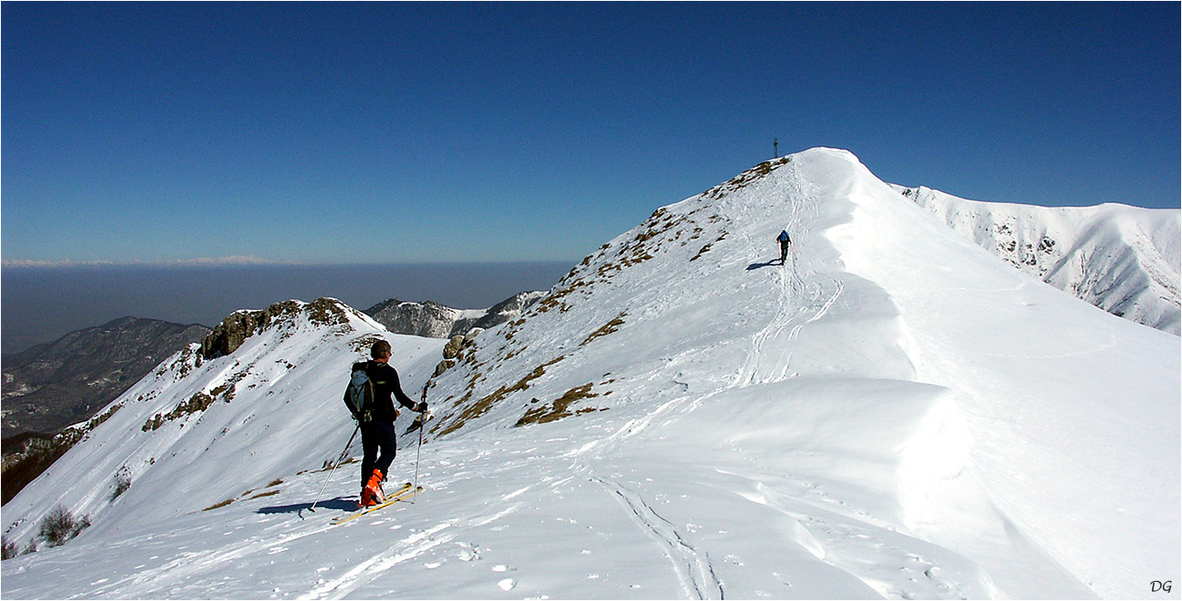 Monte Vecchio (1919 m - Valle Grande) : de Tetto Folchi.