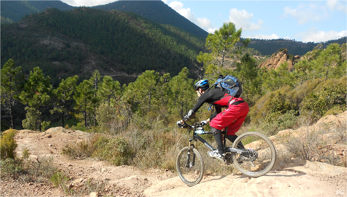Théoule-sur-Mer : sentiers du Razorbike.